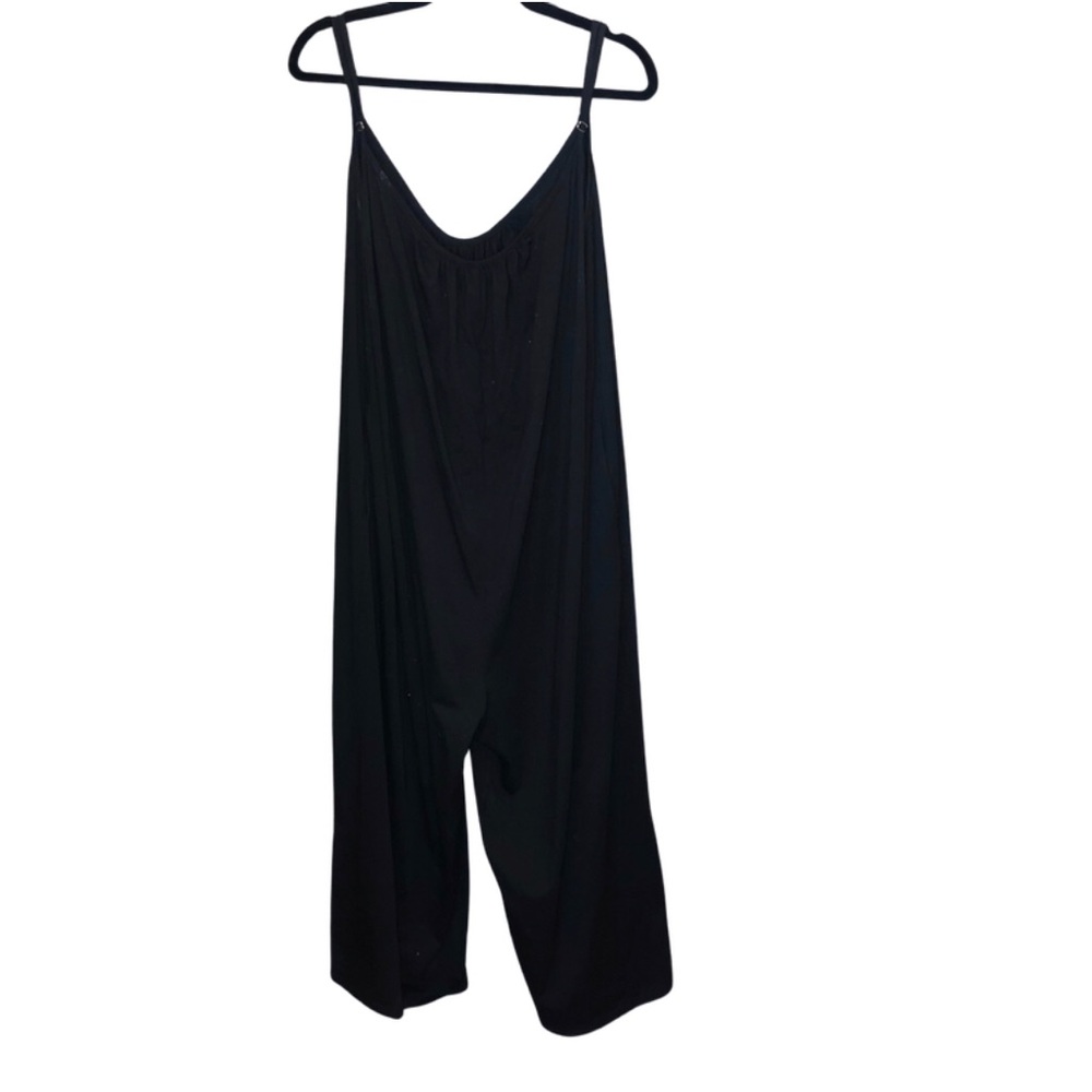EUC Black Women's Jumpsuits Romper Size XXL. Wide Leg. Sleeveless. Beach.
